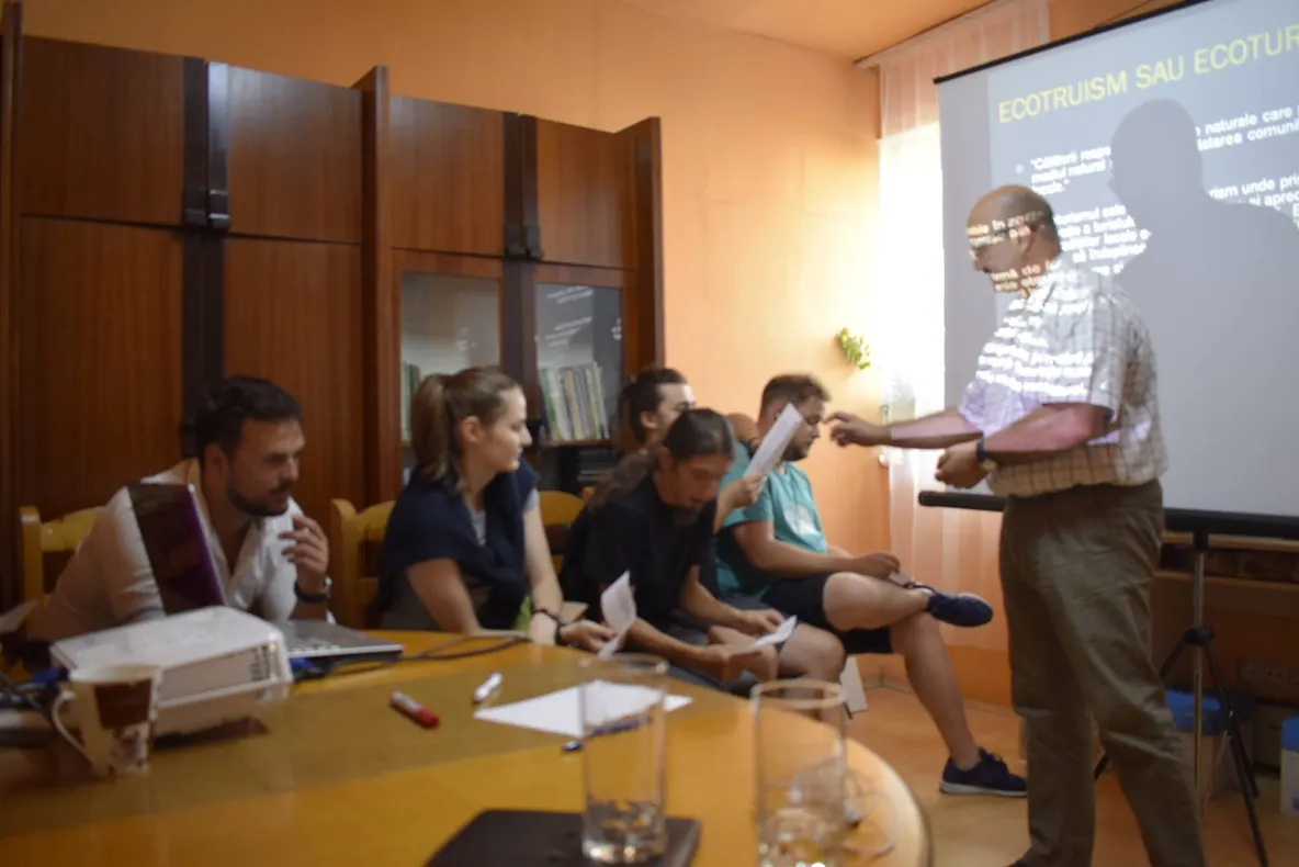 Ecotop - introducere în educația ecologică