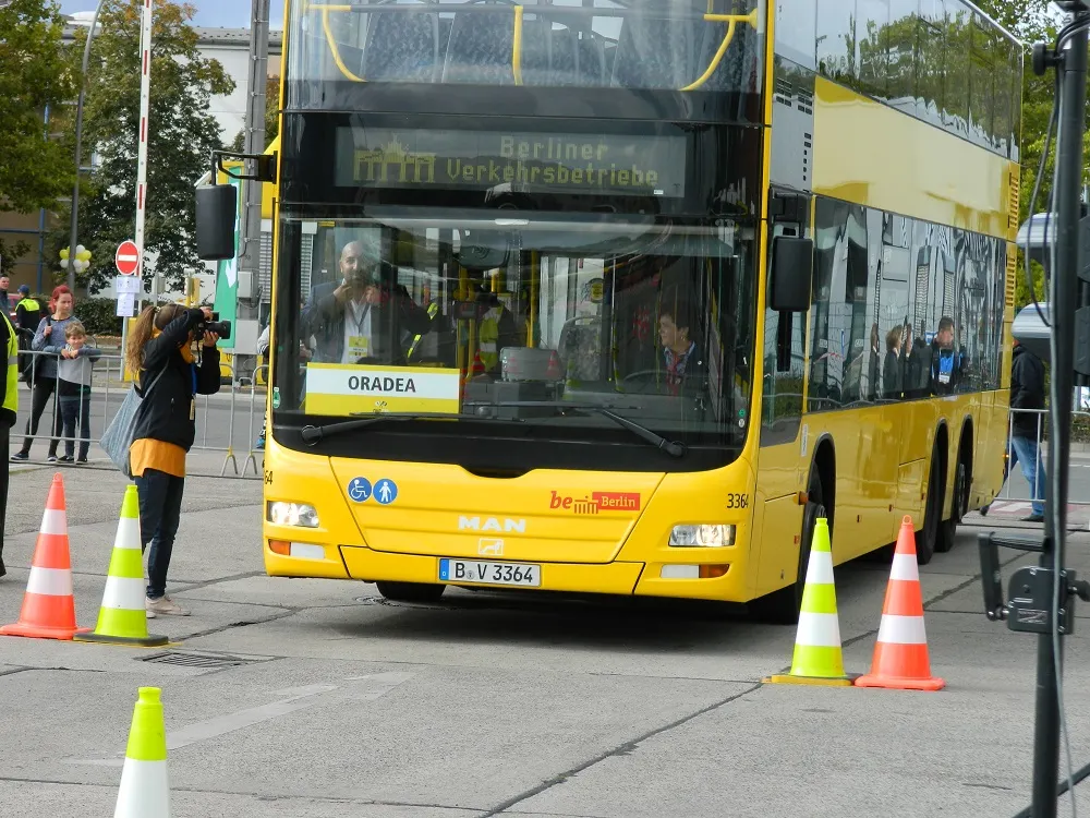 Cei mai buni șoferi de autobuz din Oradea au reprezentat România la Campionatul European din Germania