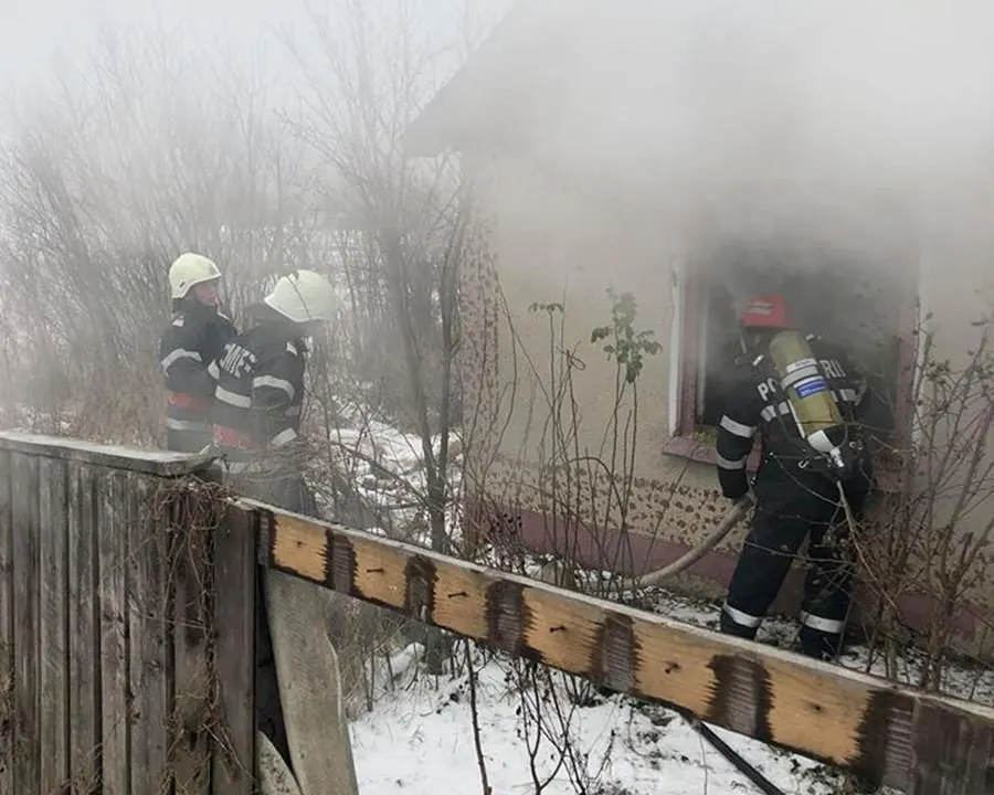 Incendiu la o locuință din Cadea
