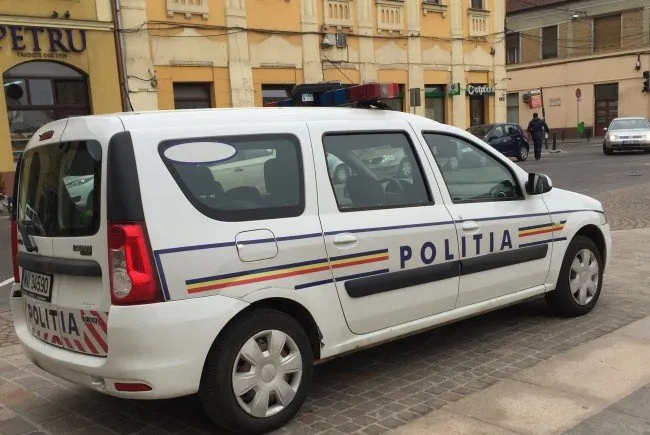 Peste 150 de șoferi sancționați de polițiștii rutieri