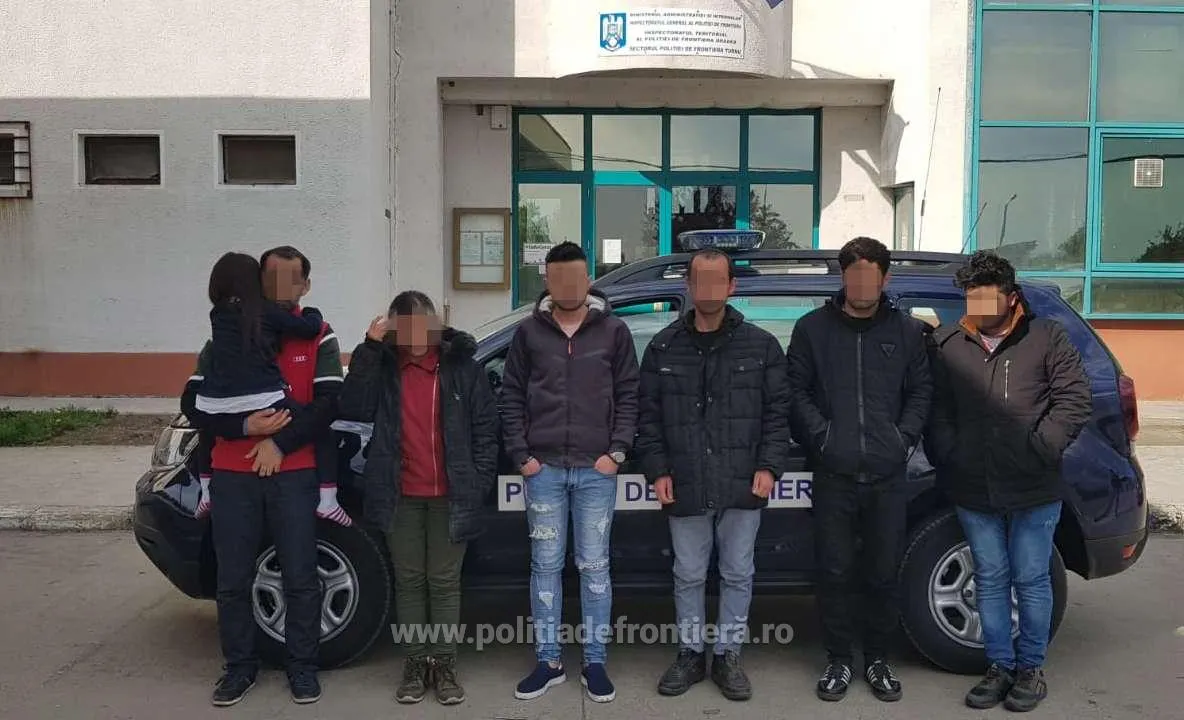 Şapte cetățeni străini, depistaţi la frontiera cu Ungaria