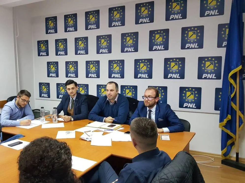 De Ziua Tineretului, TNL dă startul Caravanei “Europa pentru Noi”.