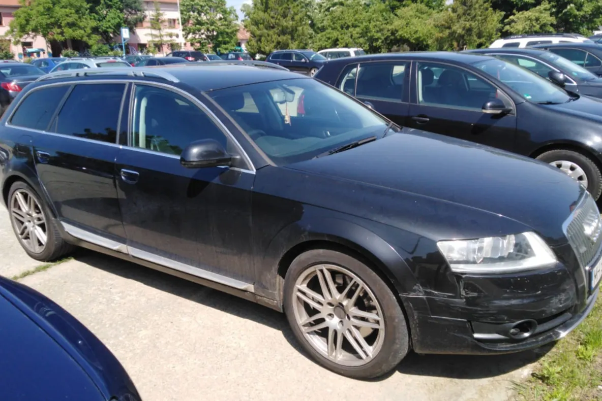 Autoturism căutat în Marea Britanie, depistat de poliţiştii de frontieră de la P.T.F Borș