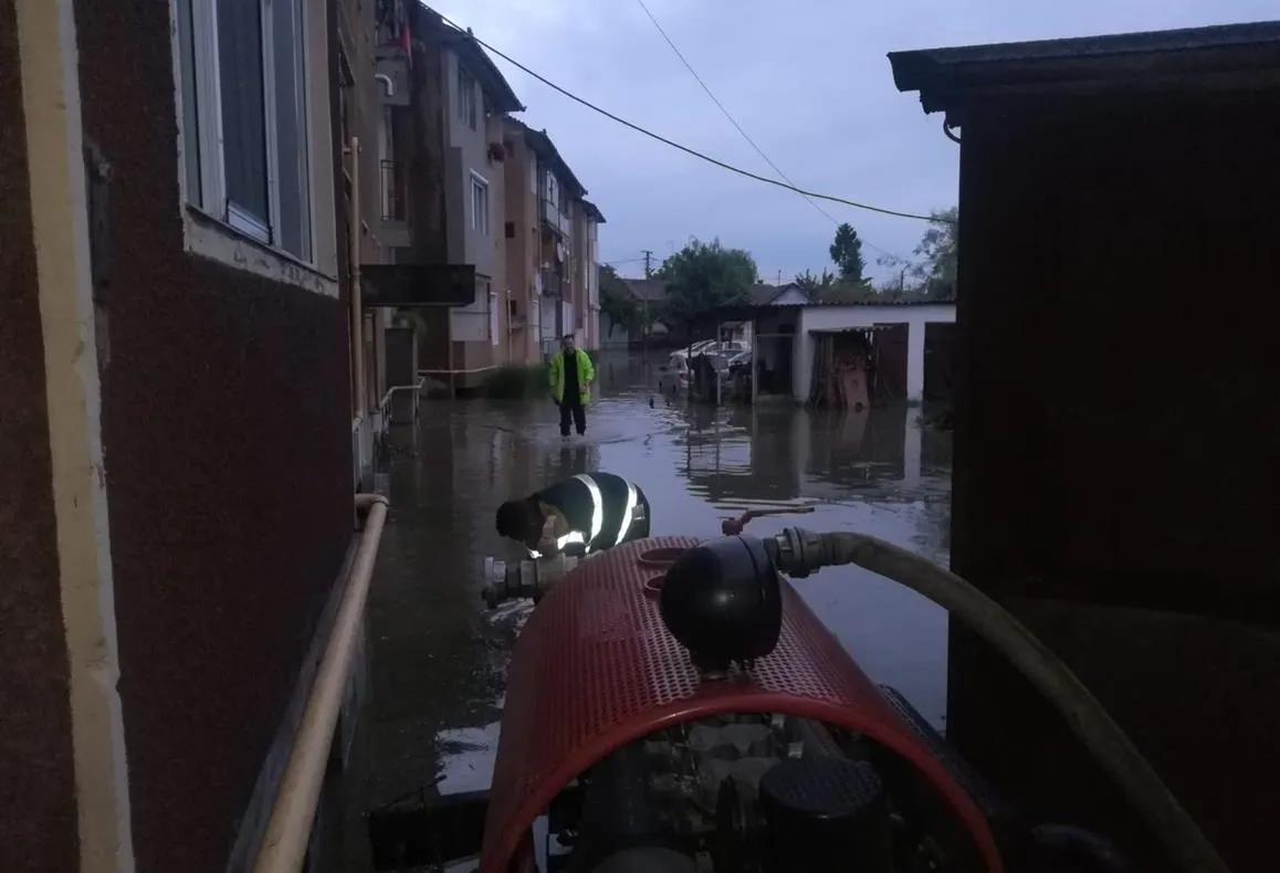 Intervențiile pompierilor bihoreni în sprijinul populației din localitățile afectate de fenomenele hidrometeorologice periculoase
