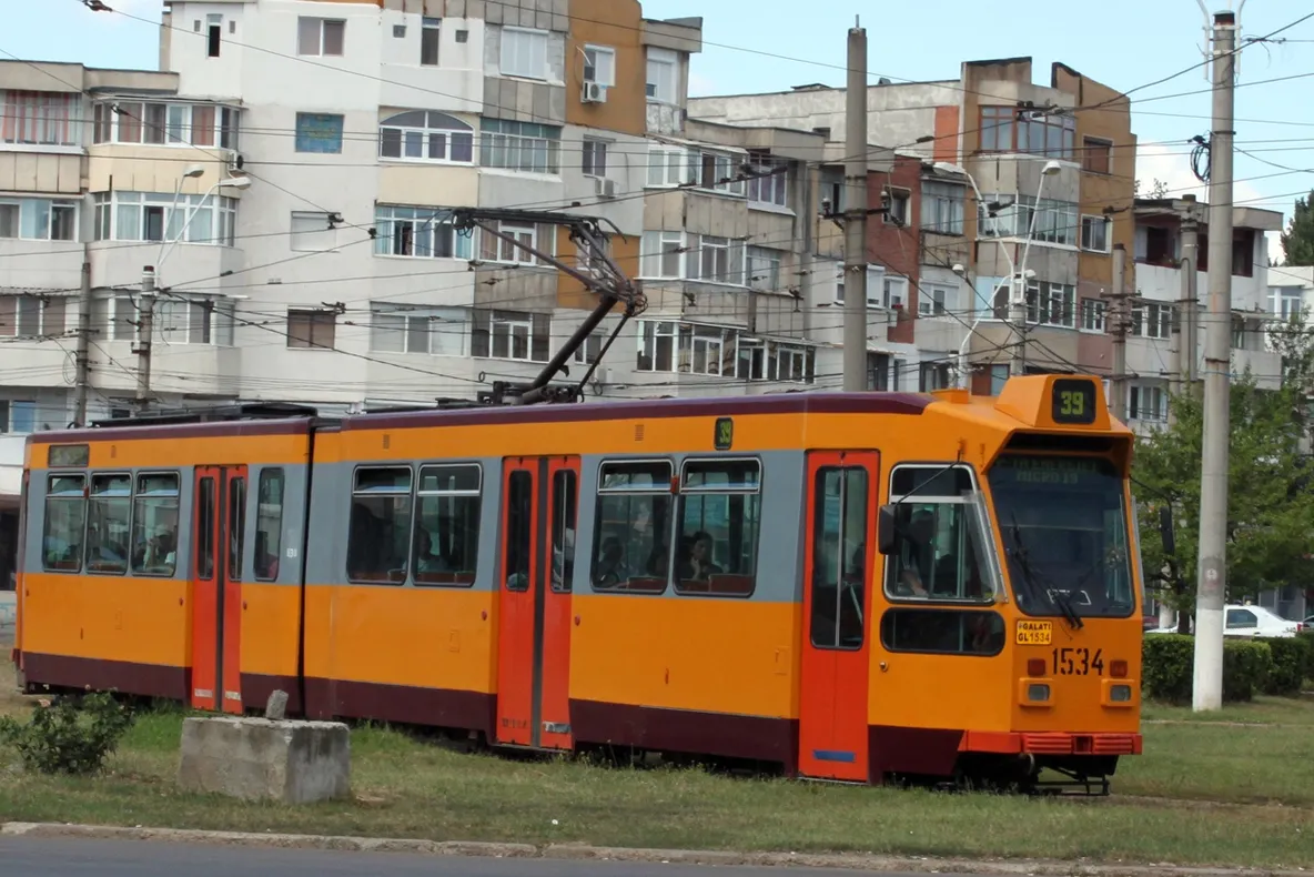 Se reia circulația tramvaielor pe linia 2