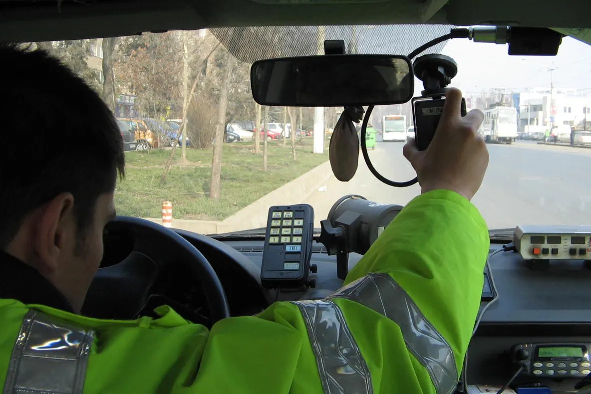 139 de participanți la trafic care nu au respectat legislația rutieră, sancționați de polițiștii rutieri în acțiune.