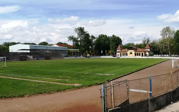 Primăria Oradea va prelua în administrare Stadionul Tineretului, în scopul reabilitării integrale a acestuia