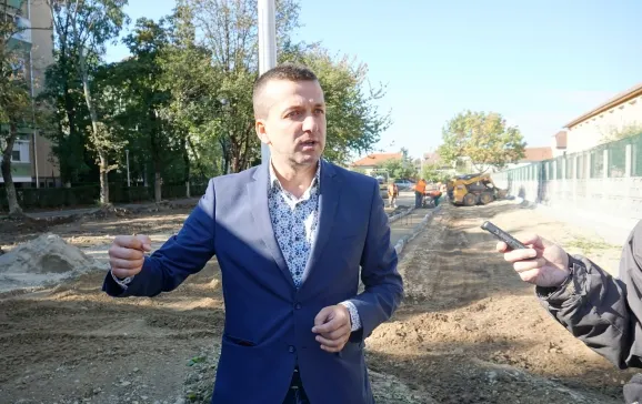 2000 de locuri noi de parcare de domiciliu, până la sfârșitul anului în Oradea