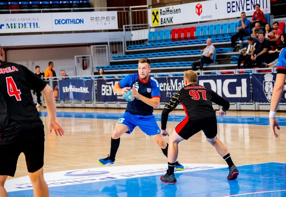 Echipa de handbal a învins la Târgu Jiu
