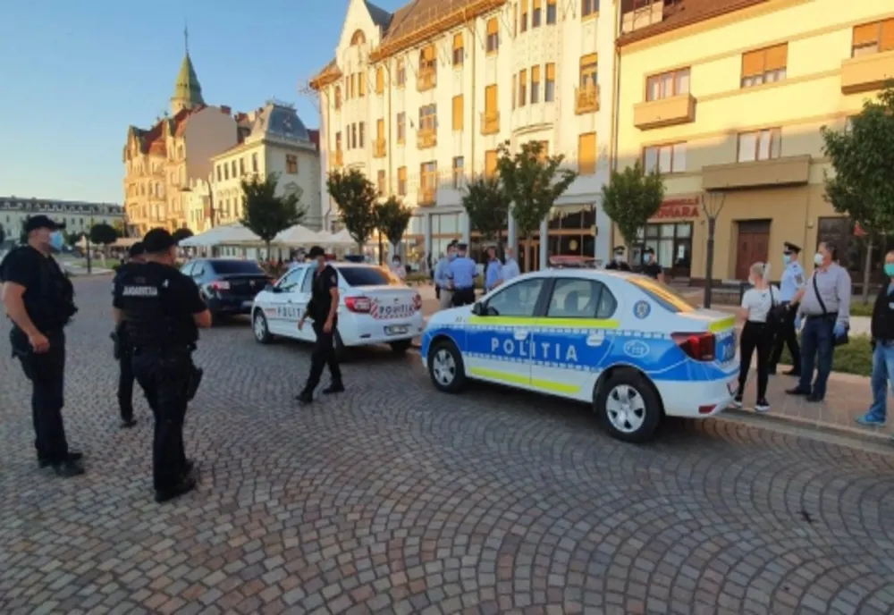 Acțiuni de verificare pentru prevenirea și limitarea îmbolnăvirilor cu Covid-19! Forțele de ordine bihorene au aplicat amenzi de aproape 25.000 lei