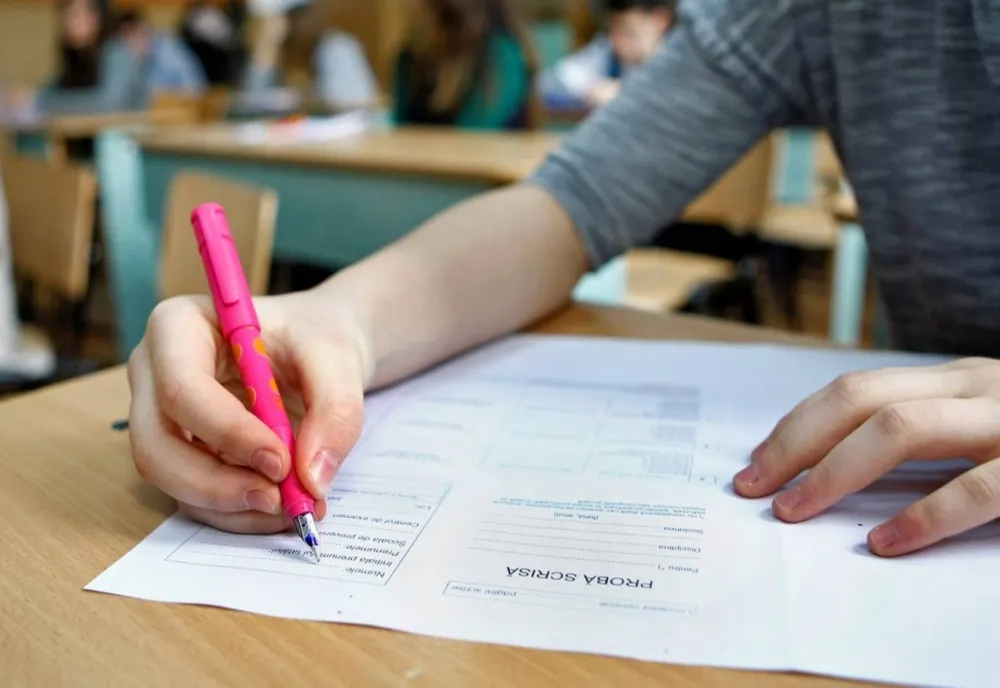 Evaluare Națională 2021. Subiecte și barem la română.