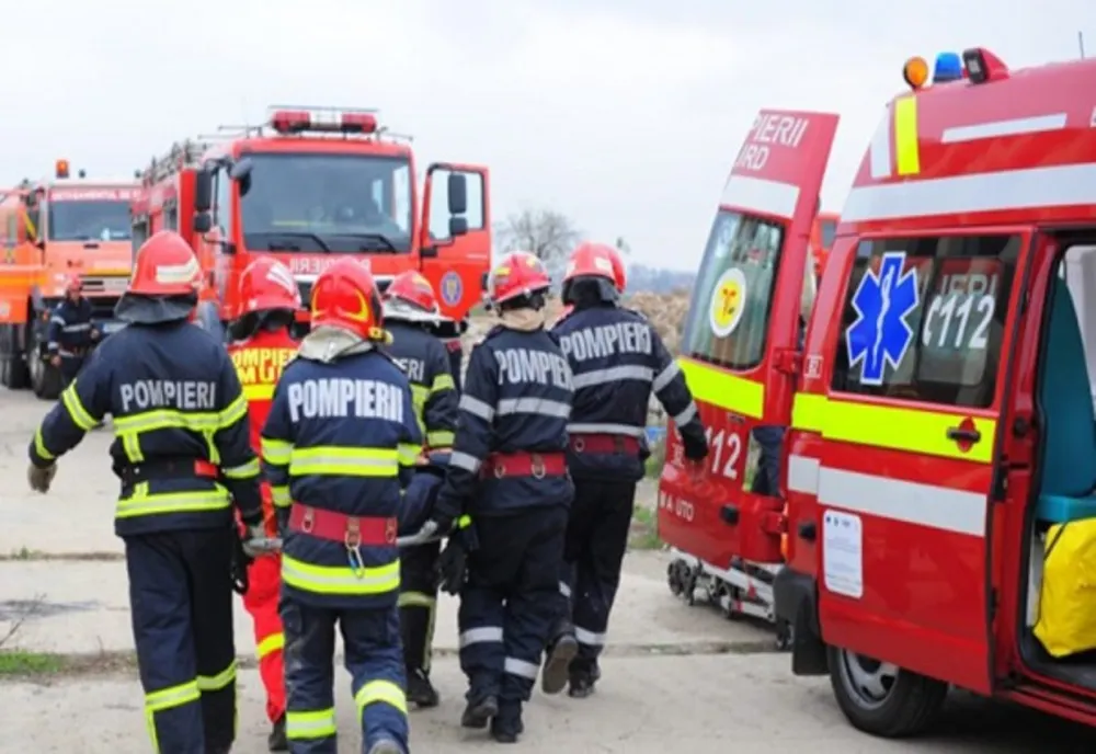 O minoră a fost transportată la spital în urma unui incendiu produs în comuna Abram