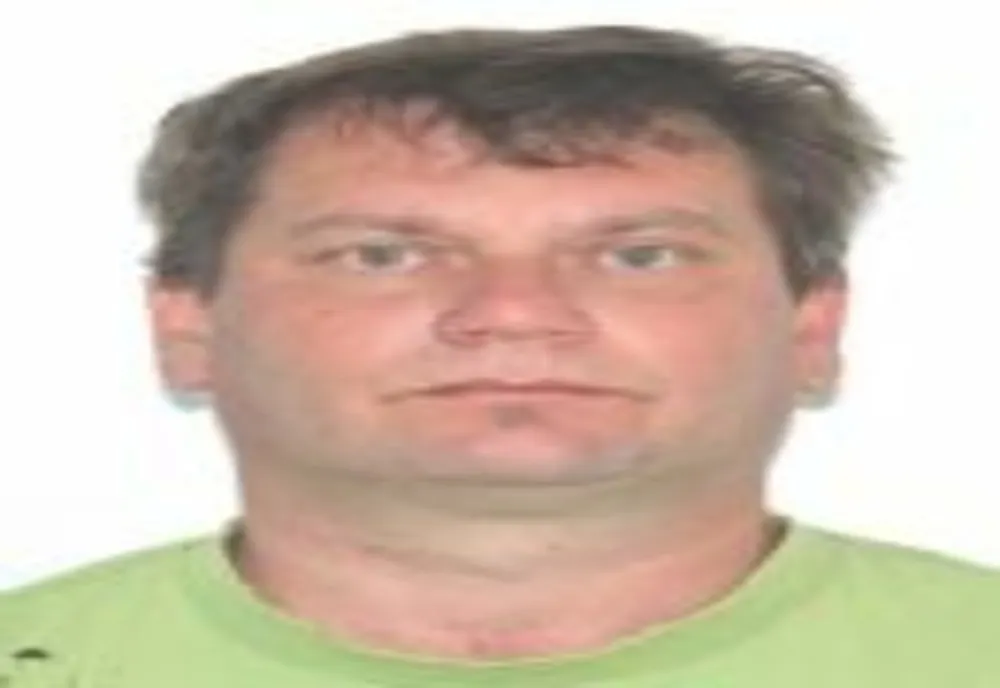 L-AȚI VĂZUT? Bărbat din Șimian, căutat de familie și polițiști
