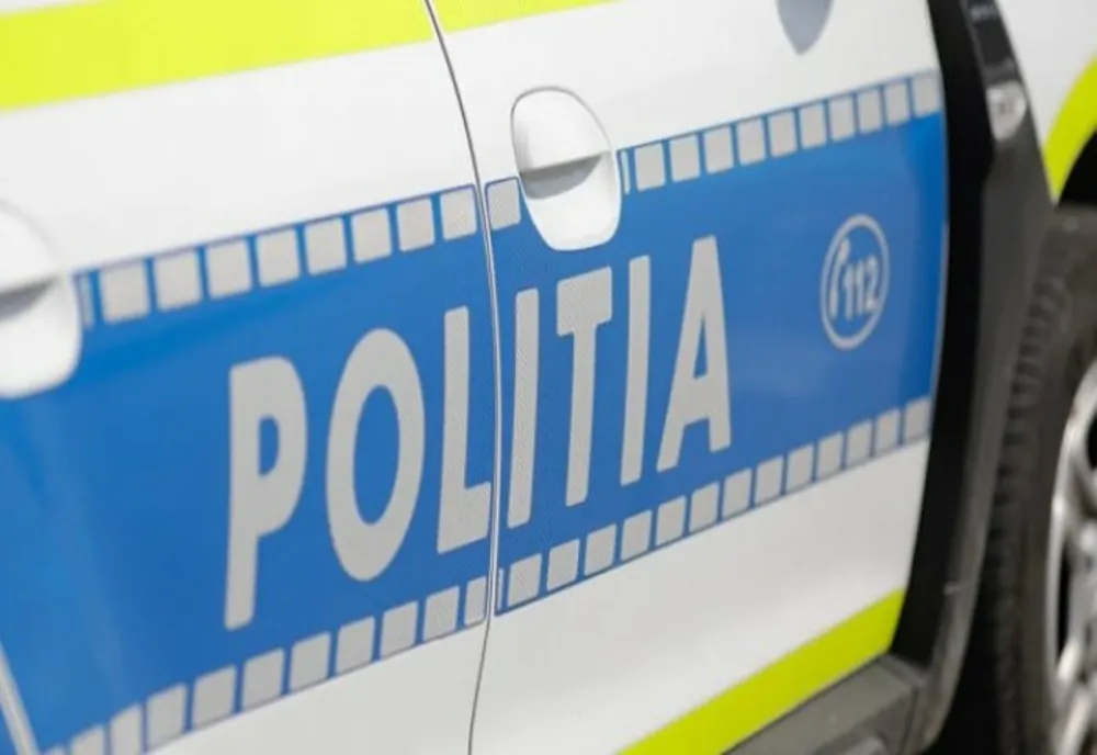 Adolescent reținut de polițiștii orădeni, pentru furt calificat