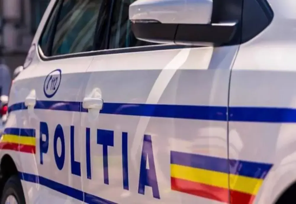 Proaspăt scoasă din service, o autospecială de poliție a luat foc pe Centura Oradea