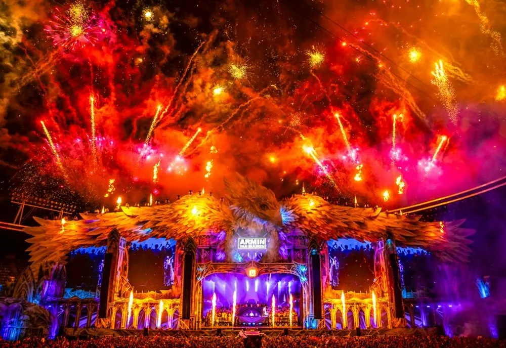 Untold oferă acces gratuit la festival elevilor cu 10 la Bacalaureat
