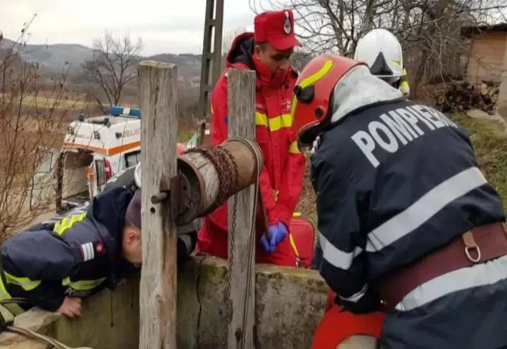 Femeie de 57 de ani din Bihor, găsită moartă în fântâna din curtea casei