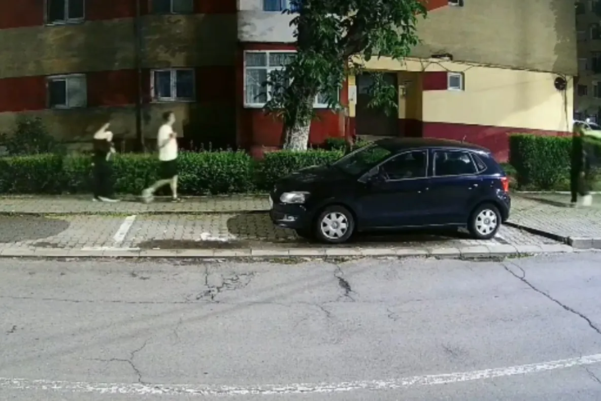 Tânăr tâlhărit pe stradă în Alba Iulia, agresorul prins la scurt timp | VIDEO