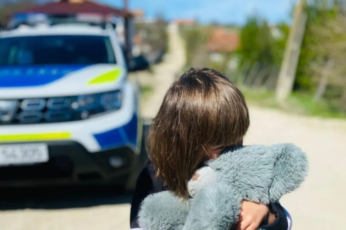 Învățătoare din Bihor, cercetată disciplinar: părinții o acuză de agresiuni în timp ce ea vorbește despre răzbunare