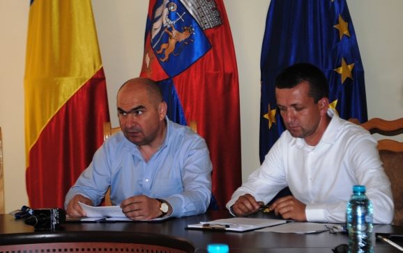 Impozit crescut cu 50% pentru clădirile din centrul Oradiei care nu respectă frontul stradal și regimul de înalțime.