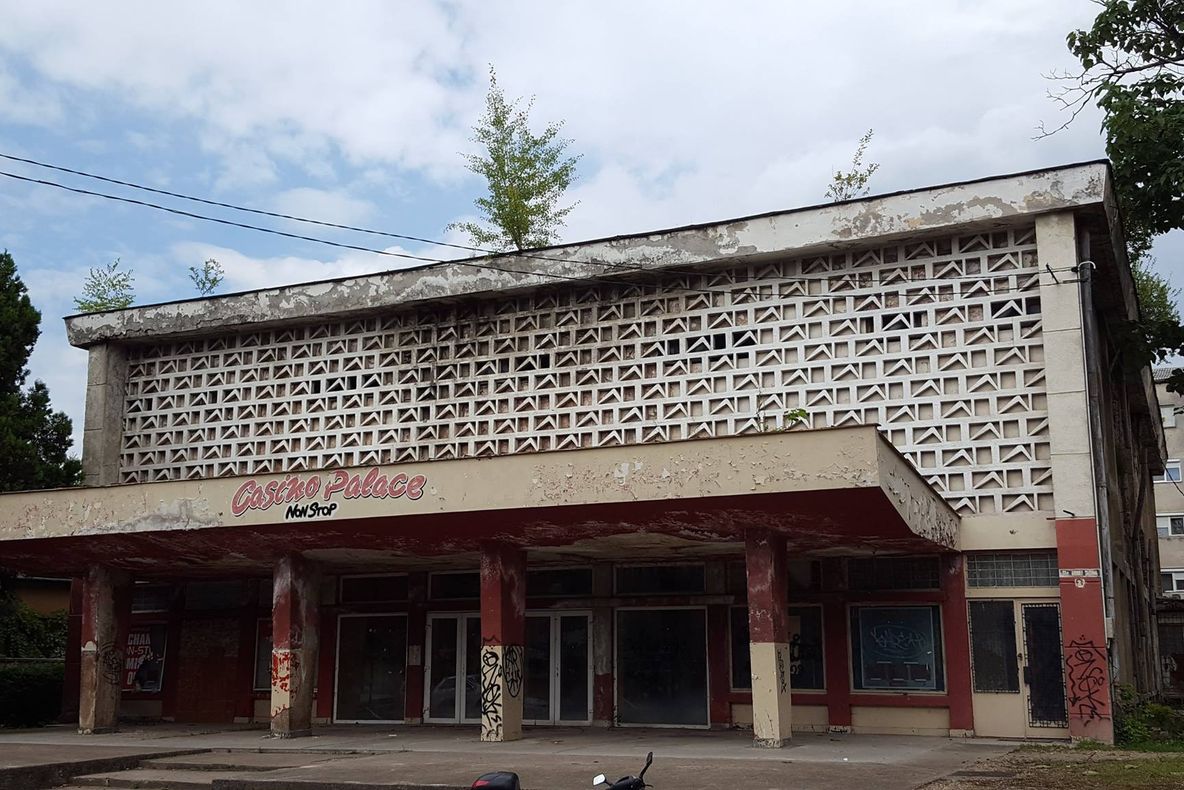 Primăria Beiuș va depune un proiect pentru restaurarea fostului cinematograf