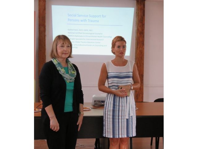 Schimb de experienţă cu psihologi americani