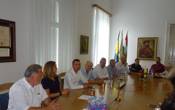 Conferință de presă comună la Debrecen cu ocazia anunțării Carnavalului Florilor