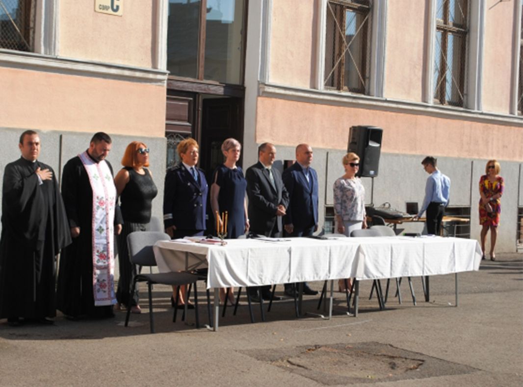 Primarul Ilie Bolojan a participat la deschiderea anului școlar la Colegiul Național Emanuil Gojdu