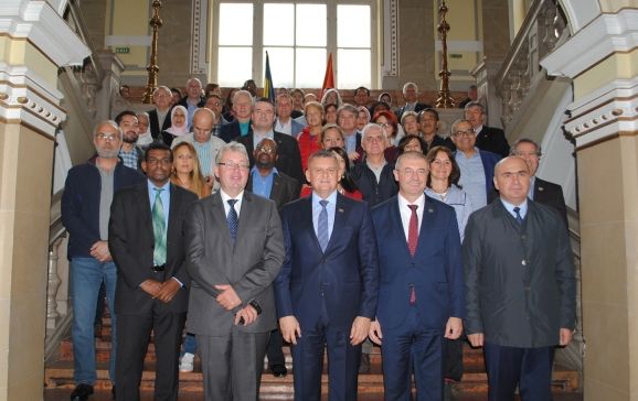 27 de ambasadori străini în vizită la Primăria Oradea