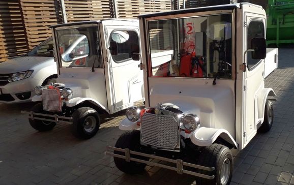 Aquaparkul Nymphaea și cimitirul Municipal, dotate cu mașini electrice