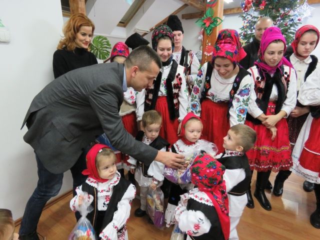 Școala Părinților în straie de sărbătoare