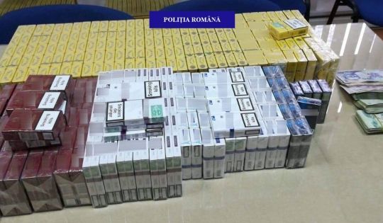 Aproape 7.000 de țigarete nemarcate corespunzător și bani din vânzări neînregistrate în casele de marcat, confiscați de polițiștii aleșdani.