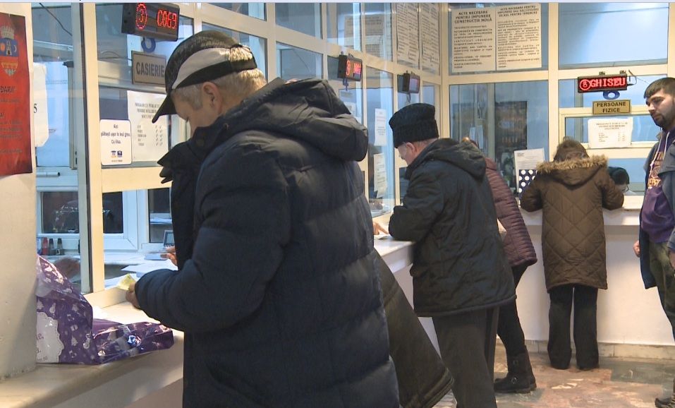 Cetățenii care plătesc integral impozitul online beneficiază de o bonificație de 3% în plus