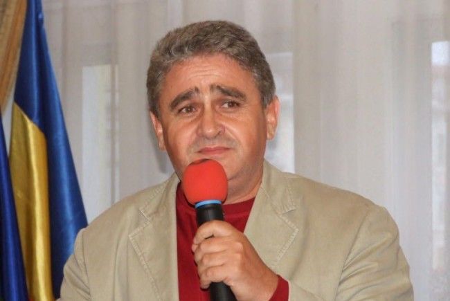 Scandal de corupție la conducerea APIA Bihor: șeful instituției acuzat că a mușamalizat un act de corupție și a colectat șpăgi pentru partid