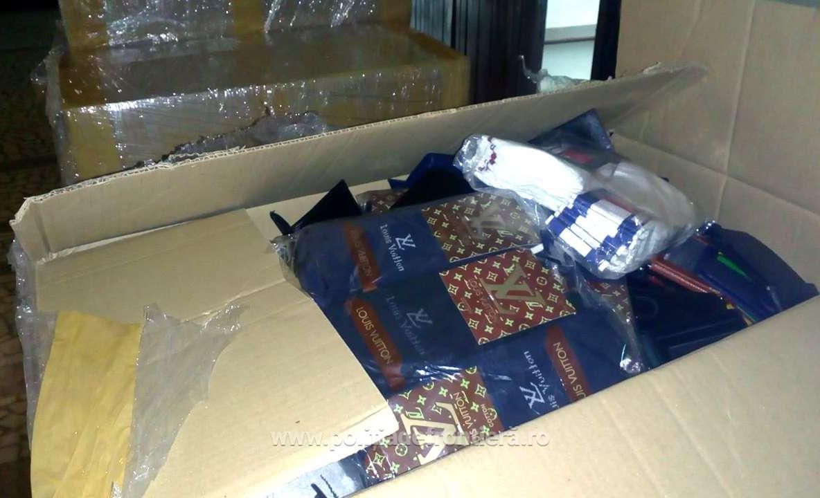 Bunuri contrafăcute, depistate la P.T.F. Nădlac II