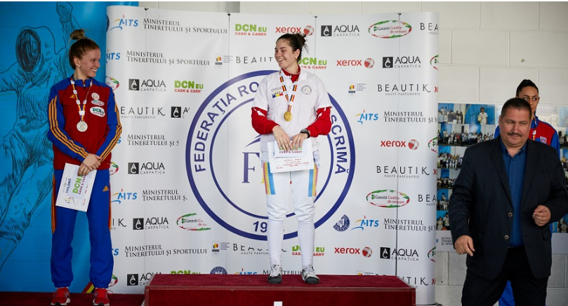 Orădeanca Bianca Benea a obținut medalia de argint la Campionatele Naționale de scrimă pentru seniori, proba de spadă feminin