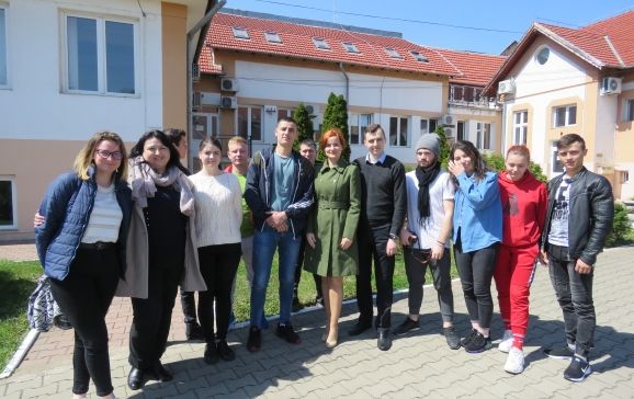 Tineri din Chişinău în vizită de studiu în Oradea