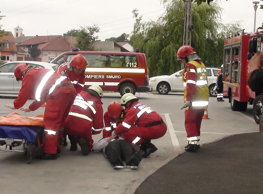 Bărbat din comuna Spinuș strivit de zidul propriei locuințe