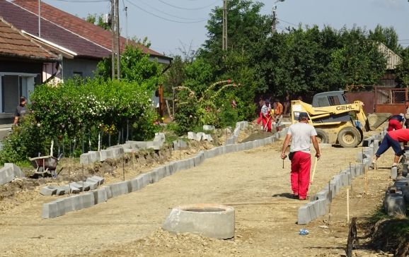 Strada Piața Bobâlnei și strada Coriolan Hora din Ioșia sunt în curs de modernizare