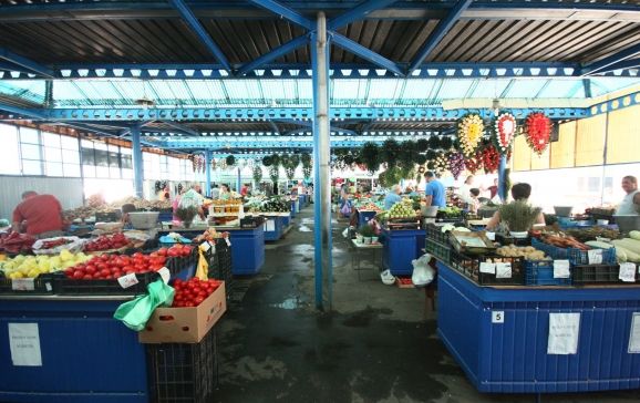 Piața Ioșia își încetează activitatea