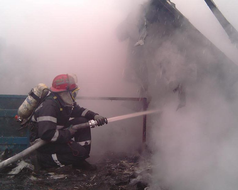 Misiuni ale pompierilor de stingere a incendiilor și de înlăturare a efectelor fenomenelor meteorologice periculoase in județul Bihor