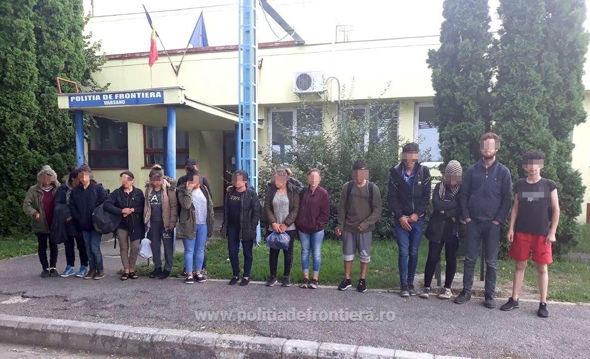 Cincisprezece cetăţeni din Irak, opriți la graniţa cu Ungaria