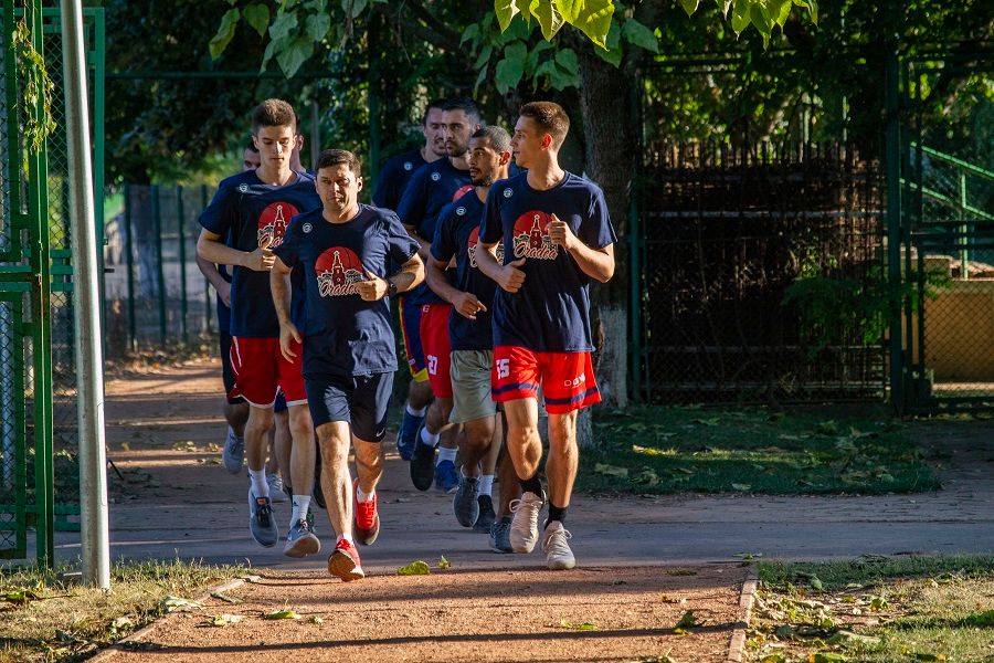 Echipa de baschet a clubului CSM CSU Oradea s-a reunit pentru noul sezon