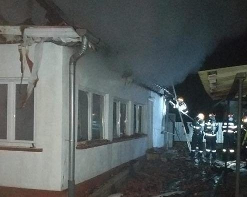 Incendiu în localitatea Bogei. Măsuri de prevenire a incendiilor generate de coșurile de fum