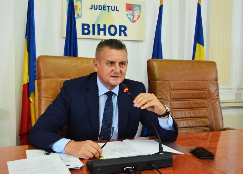 Prefectul Ioan Mihaiu a consfințit revocarea Cosiliului de Administrație de la Aeroportul Oradea