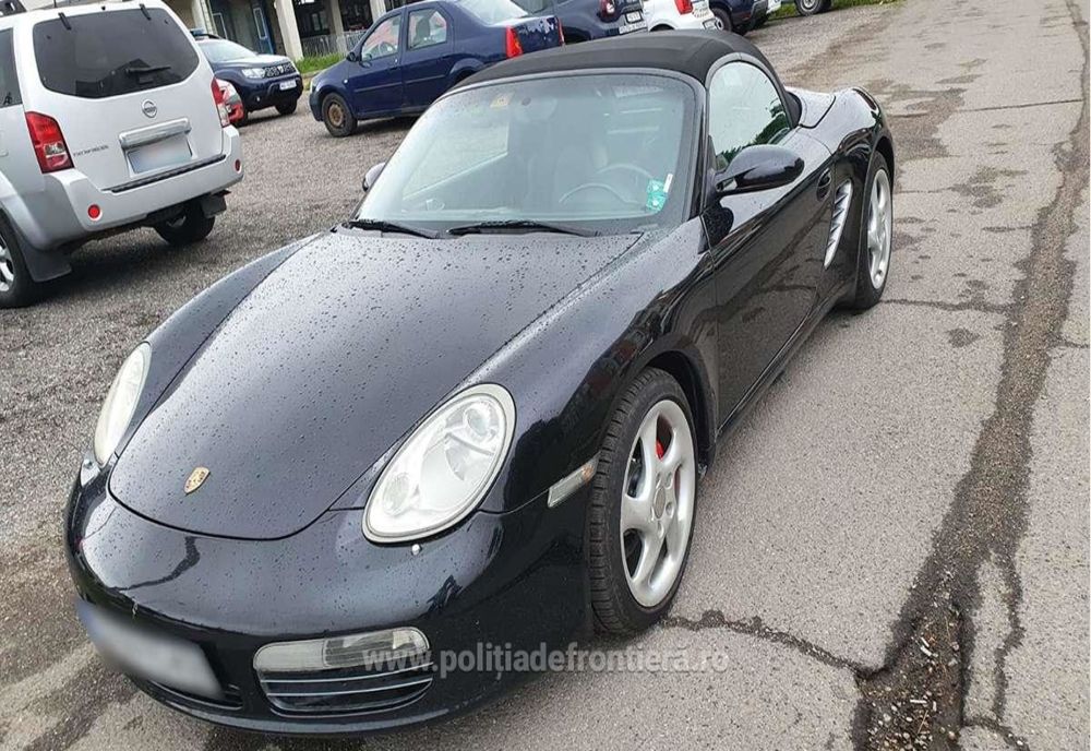 Autoturism căutat de autorităţile din Italia, descoperit la P.T.F. Borș