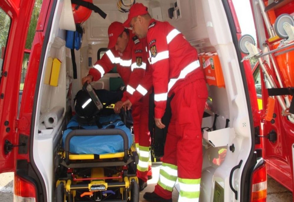 Coliziune frontală pe DN19! Trei persoane au fost rănite