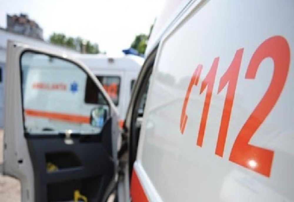 Accident în Lorău! Un şofer de 72 de ani a fost rănit