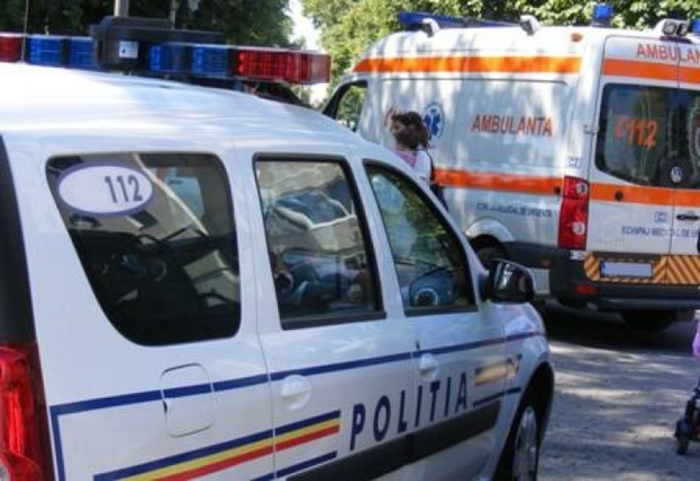 Accident în Oradea! Şoferiţă din Bucureşti rănită după ce s-a răsturnat cu maşina