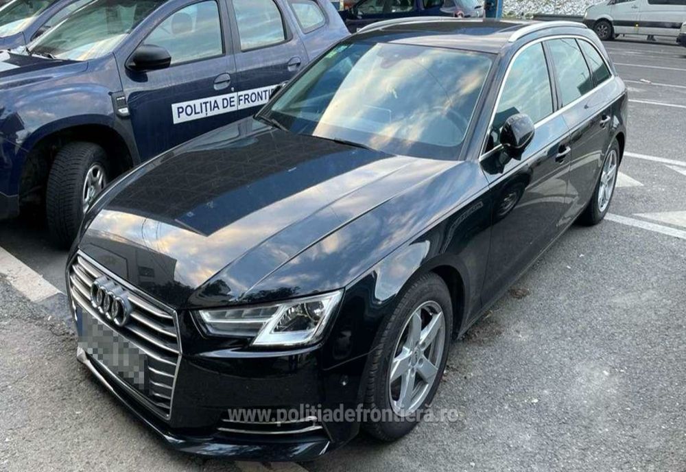 Patru autovehicule căutate de autorități, descoperite de polițiștii de frontieră de la Nădlac și Borș